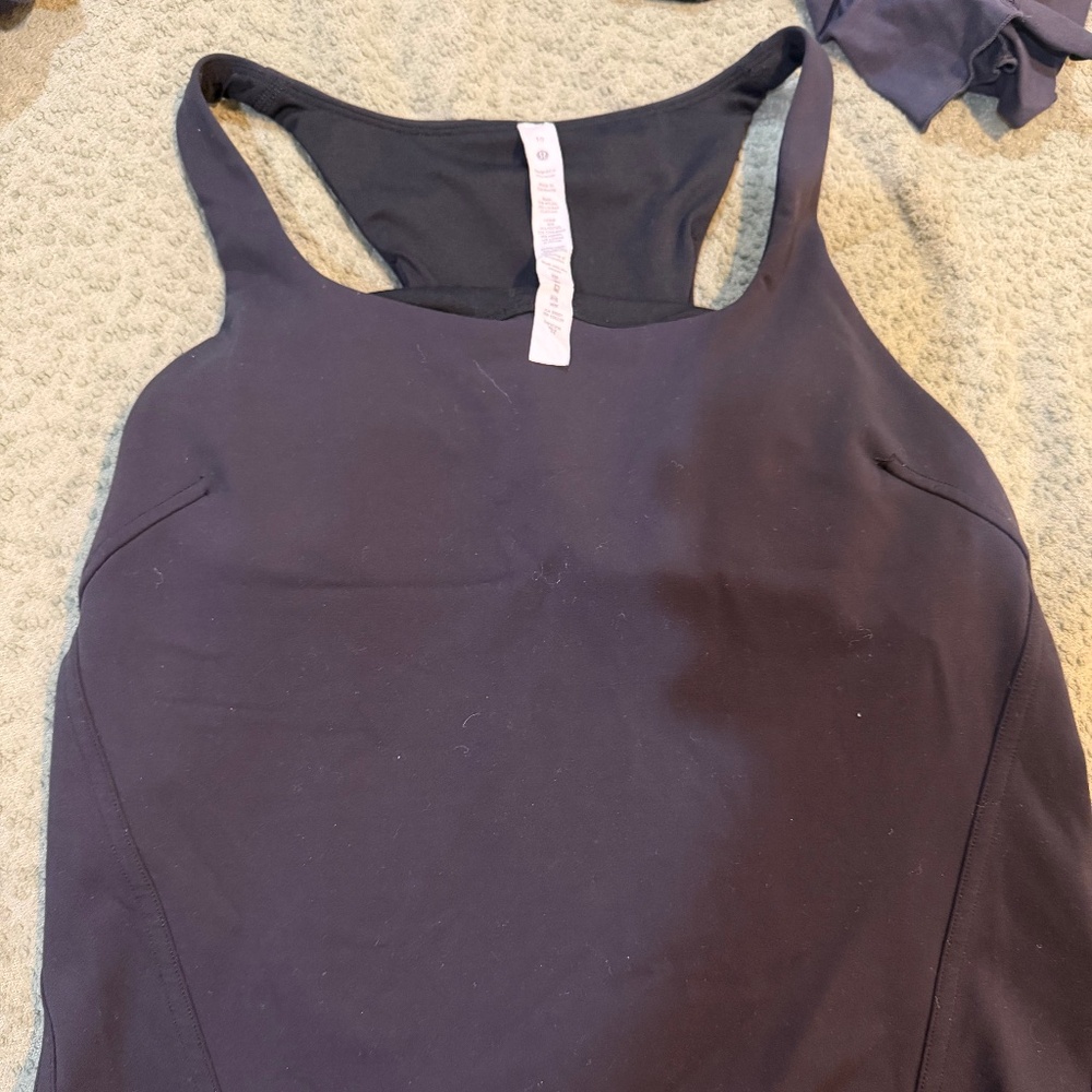 Lululemon tank top